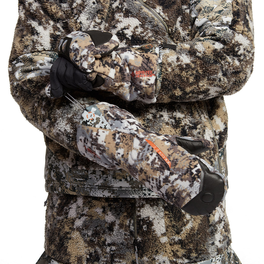 unique-id-ee206280-9393-47a9-848a-e8ade4757312